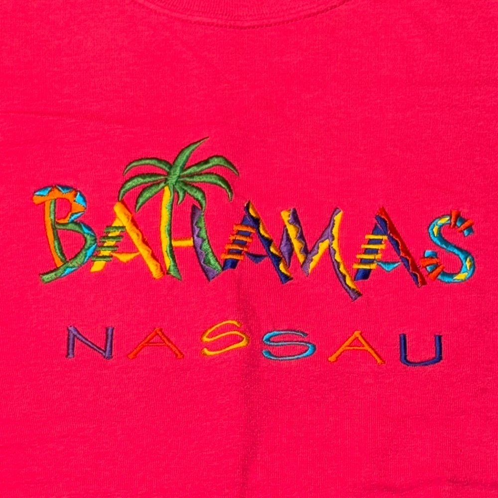 Bahamas Nassau Palm Tree Pink T-Shirt Short Sleeve Gildan Unisex XL